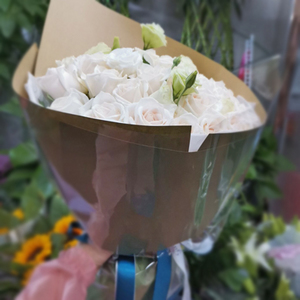 氧氣新貴- 30朵玫瑰花束 送花到台灣,送花到大陸,全球送花,國際送花