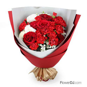 小型康乃馨玫瑰花束 送花到台湾,送花到上海,全球送花,国际送花