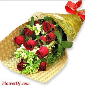 愛情滿分-12朵玫瑰花束 送花到台灣,送花到大陸,全球送花,國際送花