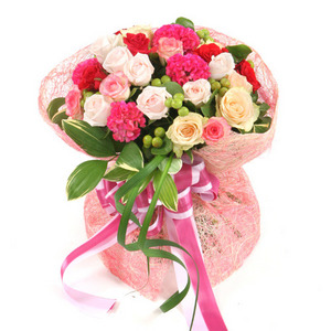 彩虹之心-混色玫瑰花束 送花到台灣,送花到大陸,全球送花,國際送花