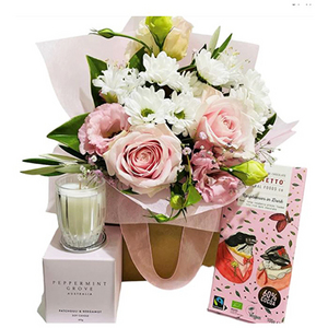 Mother´s Day Bouquet Gift Set 送花到台灣,送花到大陸,全球送花,國際送花
