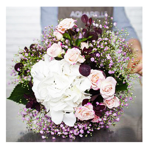 Romantic hydrangea bouquet 送花到台灣,送花到大陸,全球送花,國際送花